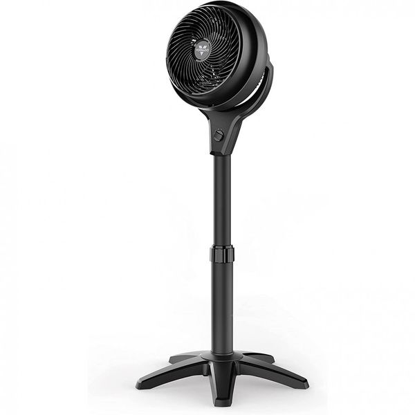 Ventilador de Torre 602 3 Velocidades, Silencioso, Altura Ajustável, 50W, 110v, VORNADO CR1 0409 06BB, Preto