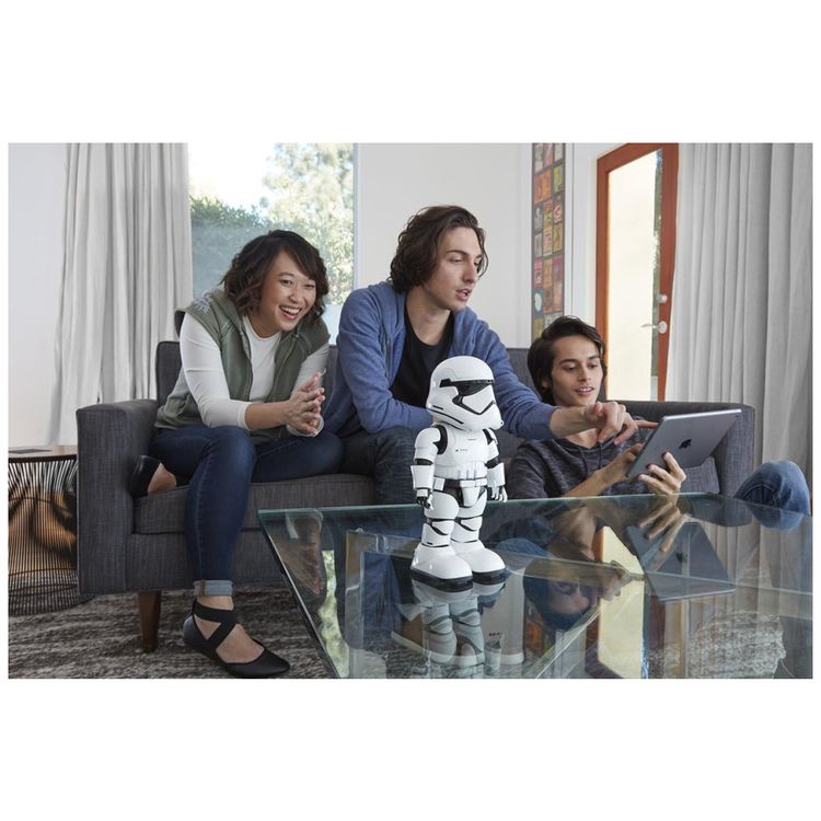 Robo-Stormtrooper-de-primeira-ordem-de-Star-Wars-com-foto-4
