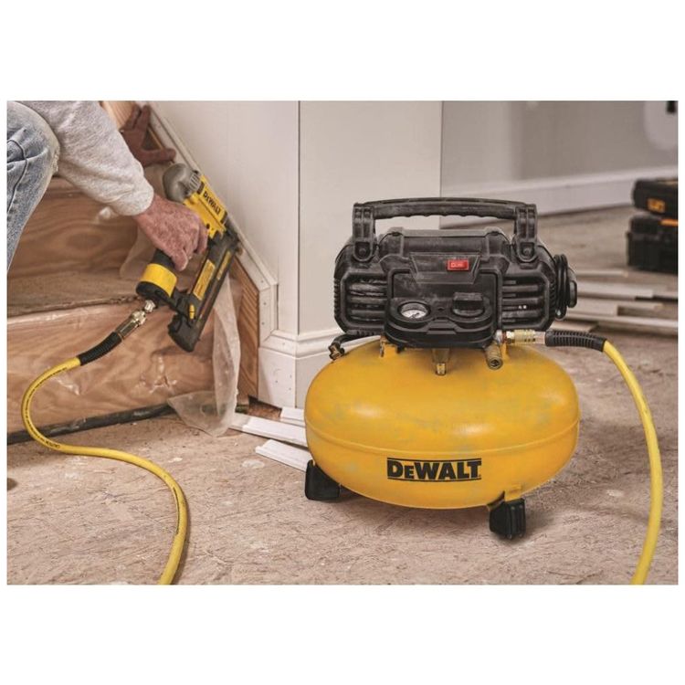Compressor-de-Ar-de-6-galoes-e-165-PSI-DEWALT-DWFP55126-foto-2