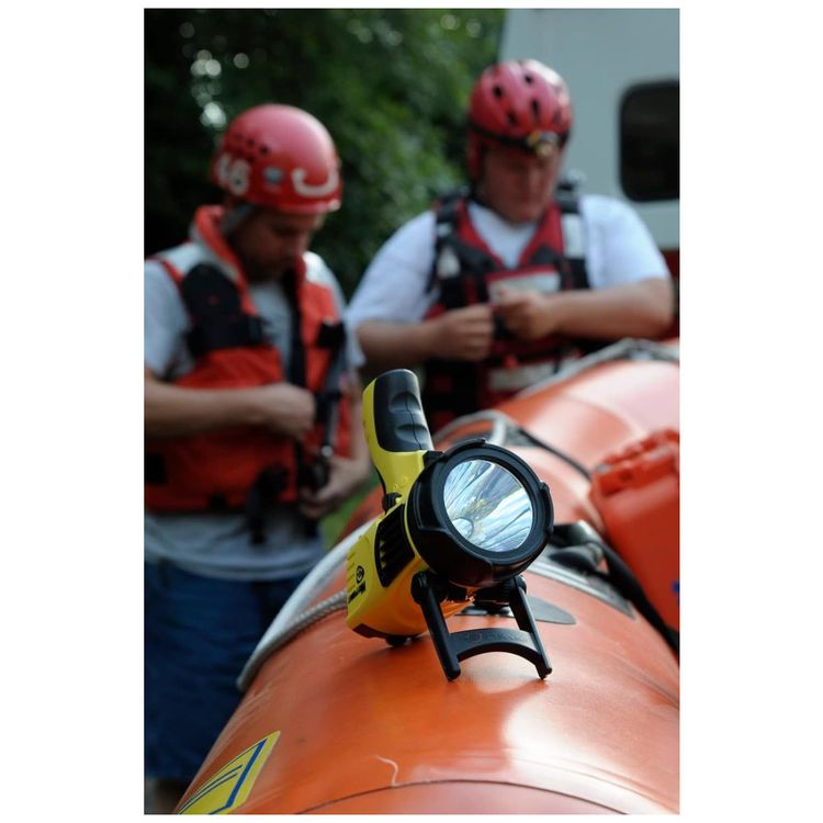 Lanterna-Cabo-de-Alimentacao-12V-550-Lumens-3-Modos-de-foto-5
