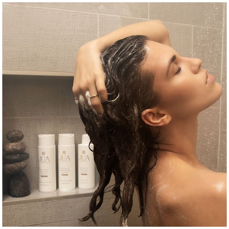Shampoo-e-Condicionador-Repara-Restaurar-e-Rejuvenesce-os-foto-1