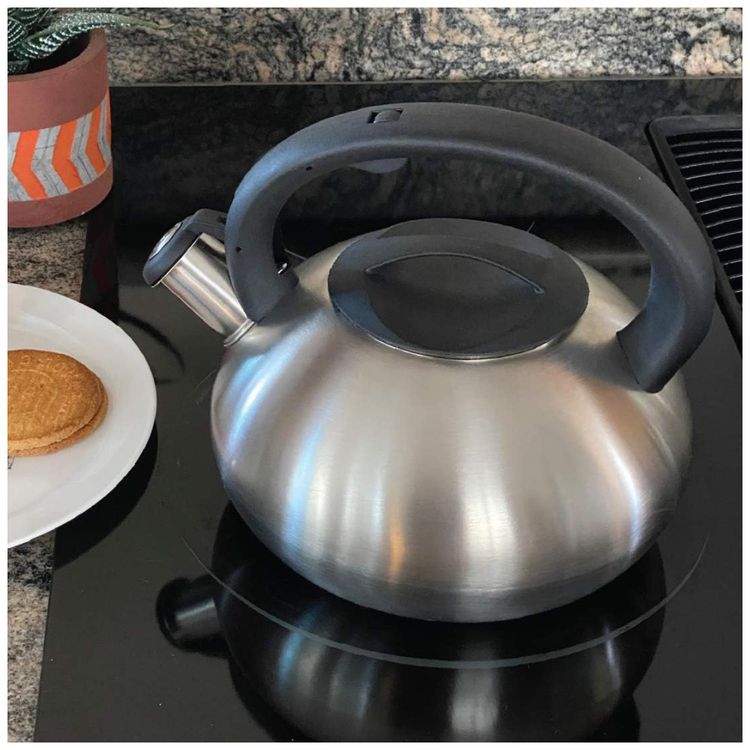 Chaleira-de-Cha-Classica-com-Apito-Capacidade-2.5L-em-Aco-foto-5