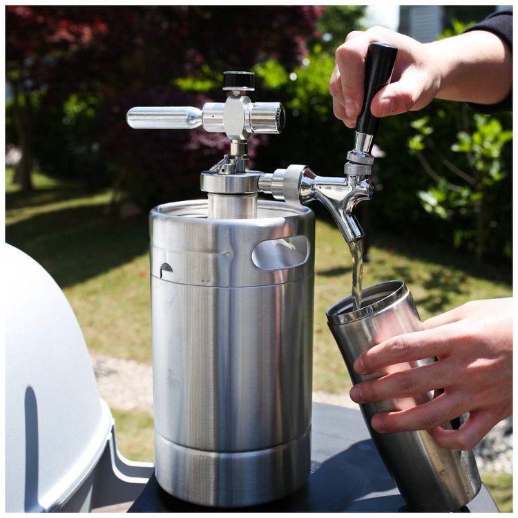 Chopeira-Portatil-1.8L-com-Torneira-e-Regulador-de-CO2-Aco-foto-3