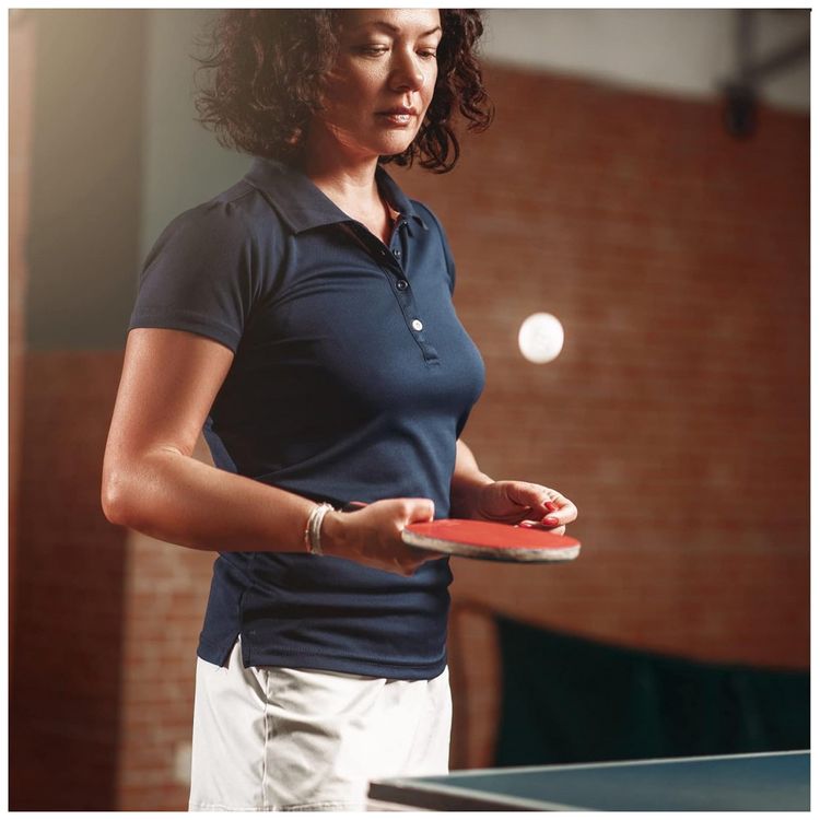 Kit-de-Ping-Pong-com-Mesa-Portatil-2-Raquetes-3-Bolas-e-foto-5