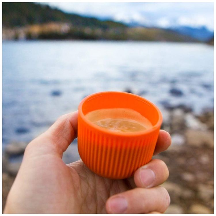 Mini-Cafeteira-Portatil-Manual-18-Bar-100-mL-WACACO-foto-3