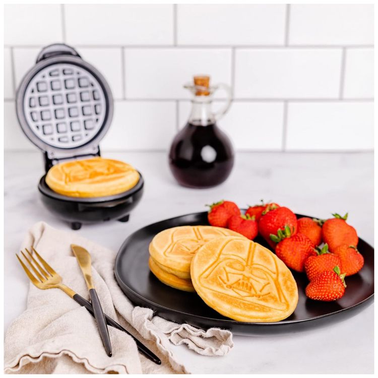 Maquina-de-Waffle-Antiaderente-com-Placas-de-Ceramica-Darth-foto-5