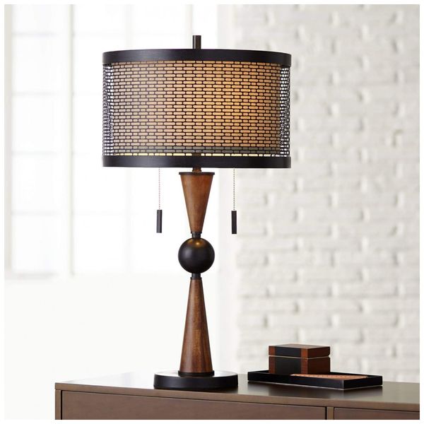 Luminaria-de-Mesa-Classica-em-Metal-e-Abajur-de-Tecido-foto-0