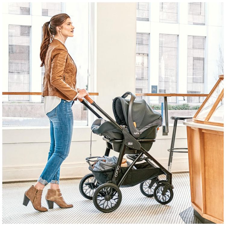 Cadeira-de-Bebe-para-Carro-e-Carrinho-Chicco-Corso-LE-com-foto-1