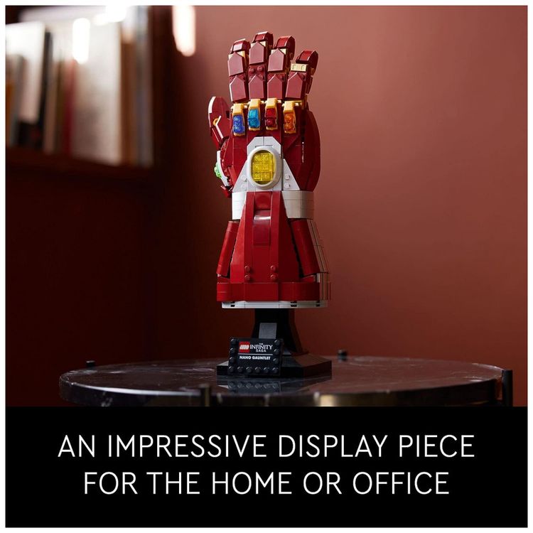 Kit-de-Construcao-Marvel-Mao-de-Tanos-680-Pecas-LEGO-foto-4