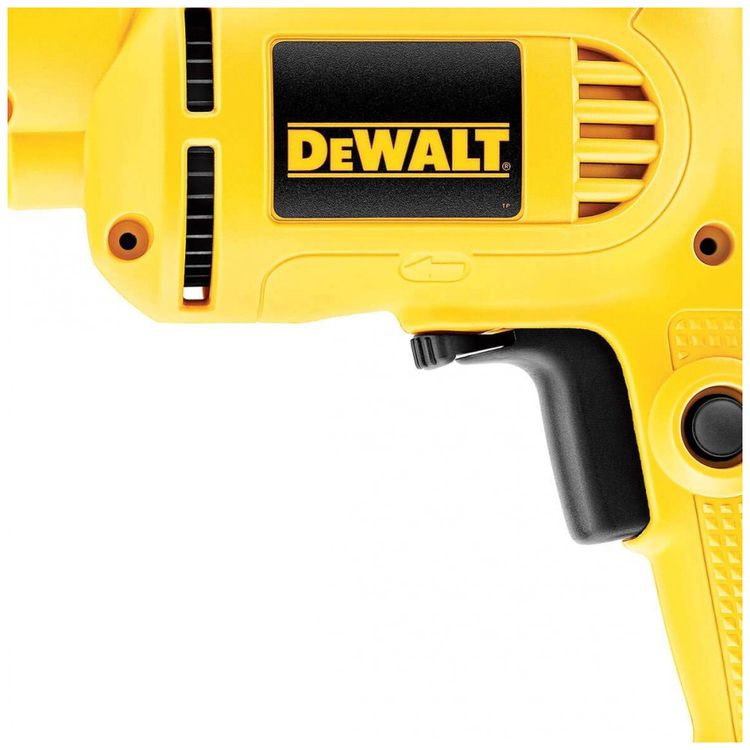 Furadeira-Eletrica-com-Fio-2800-RPM-110v-DEWALT-DWE1014-foto-1