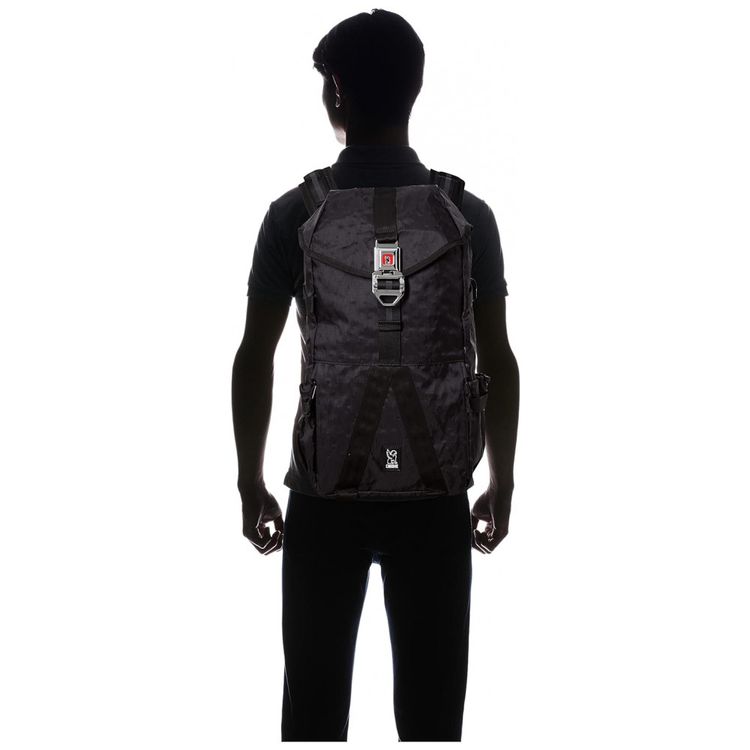Mochila-Unissex-para-Laptop-25L-CHROME-Preto-foto-4