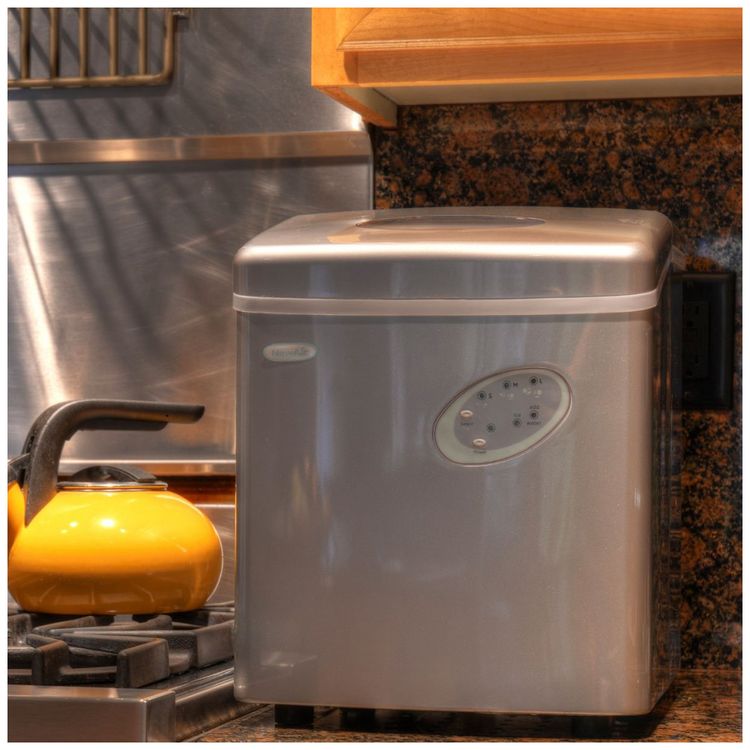 Maquina-de-Gelo-Automatica-Portatil-Produz-ate-12kg-24H-foto-5