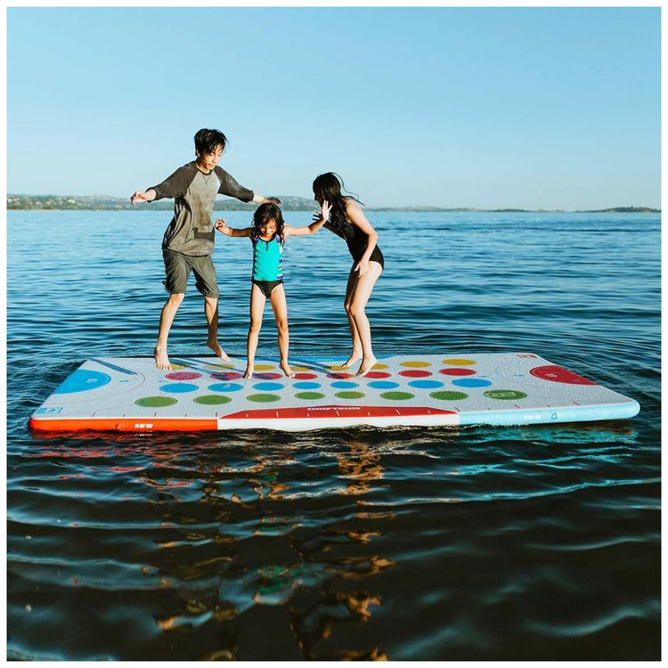 Plataforma-Inflavel-com-Jogo-Divertido-para-Piscinas-e-Lagos-foto-1