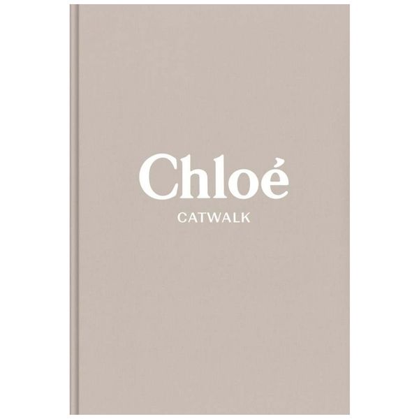Chloe-As-colecoes-completas-Catwalk-com-Capa-Dura-em-foto-0