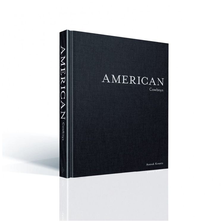 American-Cowboys-Capa-Dura-em-Ingles-304-Paginas-Branco-foto-1