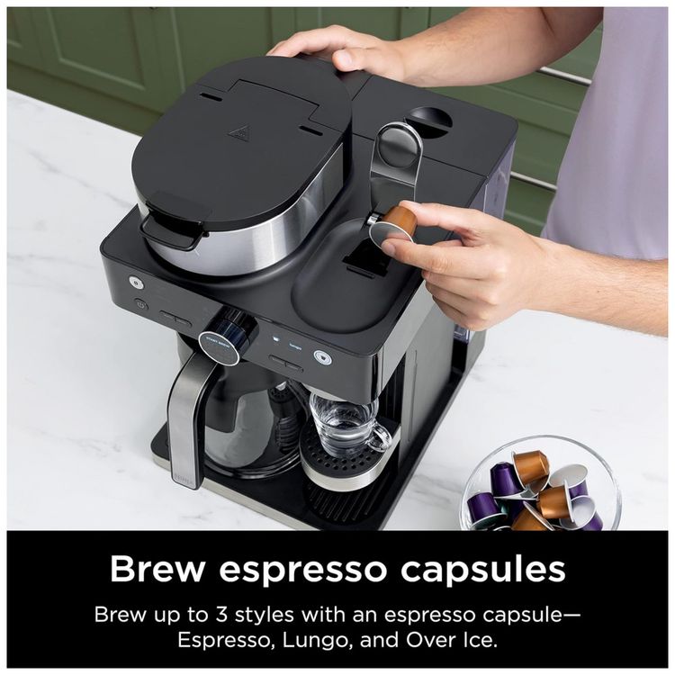 Maquina-de-Cafe-Expresso-Barista-CFN601-ate-12-Xicaras-Aco-foto-2