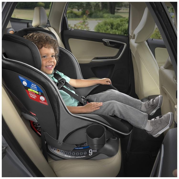 Cadeira-de-Bebe-para-Carro-Chicco-NextFit-Zip-MAX-com-9-foto-2