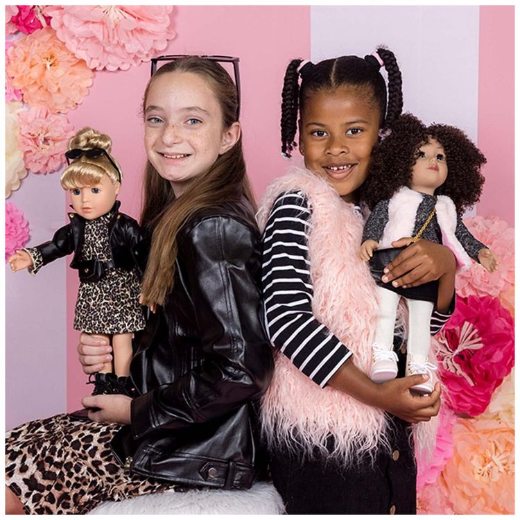 Boneca-Adora-Amazing-Girls-Sienna-com-Roupa-de-Festa-para-foto-3