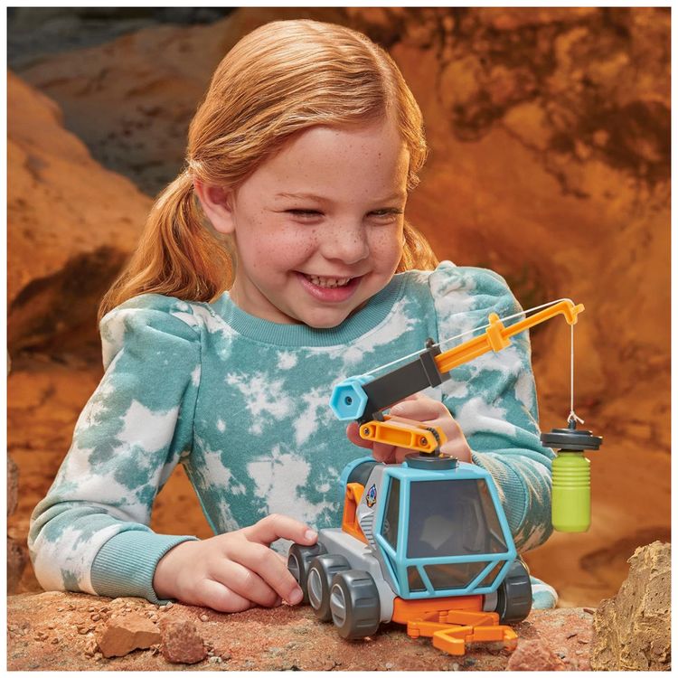 Caminhao-com-Guindaste-Magnetico-para-Meninos-e-Meninas-a-foto-3