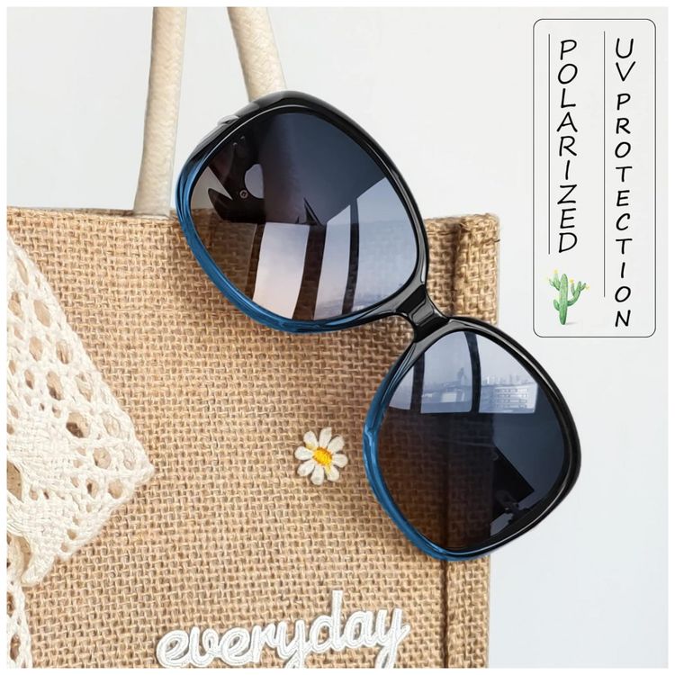 Oculos-de-Sol-Feminino-com-Protecao-UV-Joopin-A17-Azul-foto-3