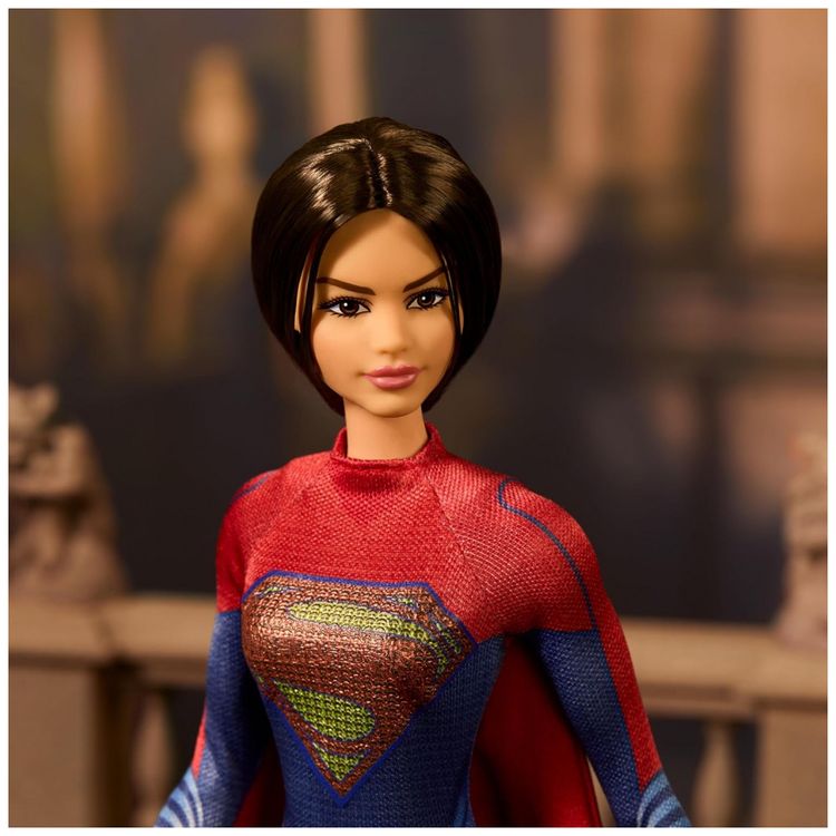 Boneca-Barbie-Supergirl-Colecionavel-do-Filme-Flash-com-foto-1