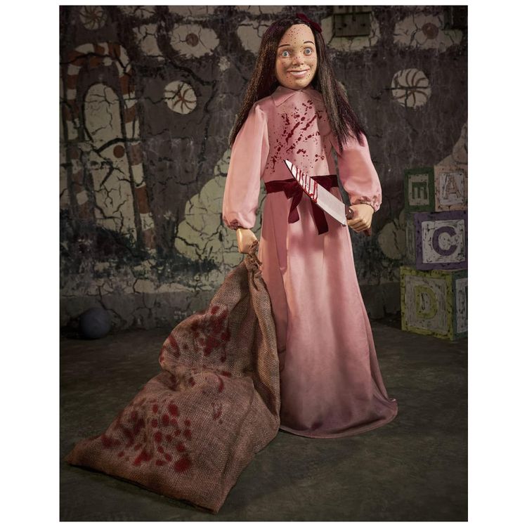 Betty-Sharpe-Sombria-Animatronica-com-Sons-e-Movimentos-para-foto-1