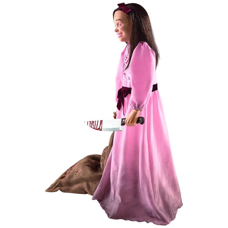 Betty-Sharpe-Sombria-Animatronica-com-Sons-e-Movimentos-para-foto-4