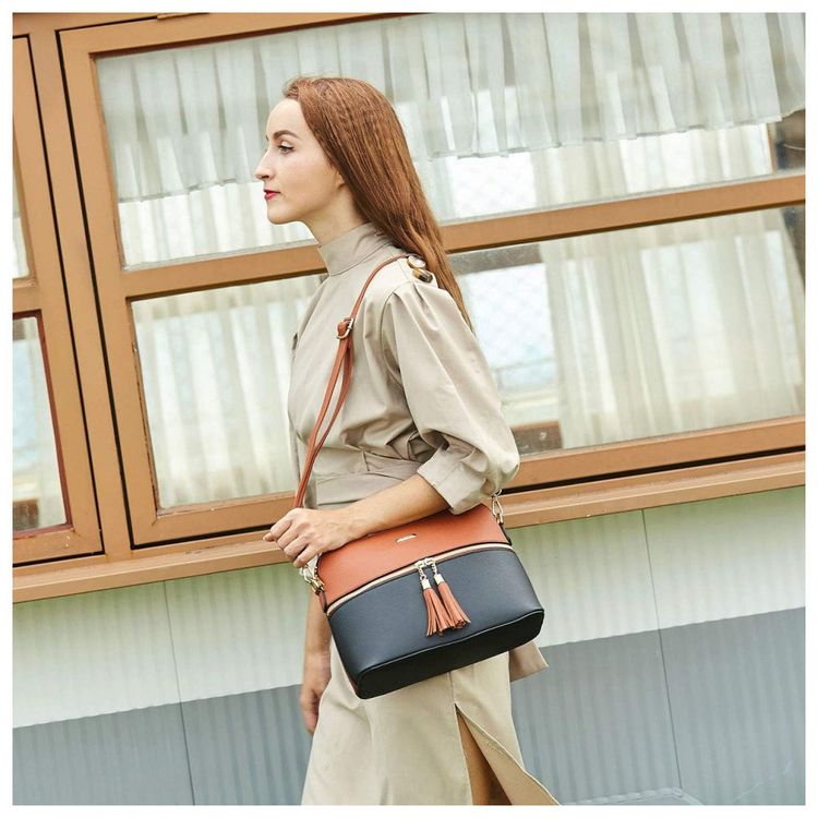 Conjunto-de-Bolsas-Femininas-em-Couro-Sintetico-3-Pecas-com-foto-1