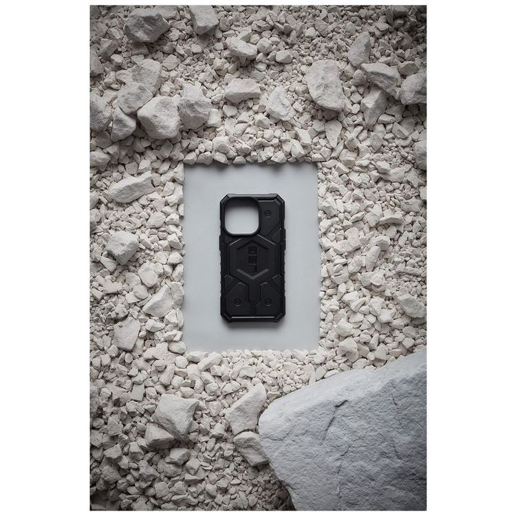Capa-para-Iphone-14-Pro-Max-de-Alta-Resistencia-URBAN-ARMOR-foto-4