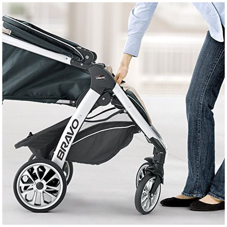 Carrinho-de-Bebe-com-Cadeira-para-Carro-Chicco-Bravo-Trio-foto-4