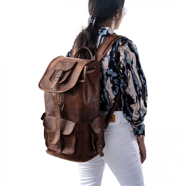 Mochila-Masculina-para-Laptop-de-Couro-Envelhecido-de-Cabra-foto-4