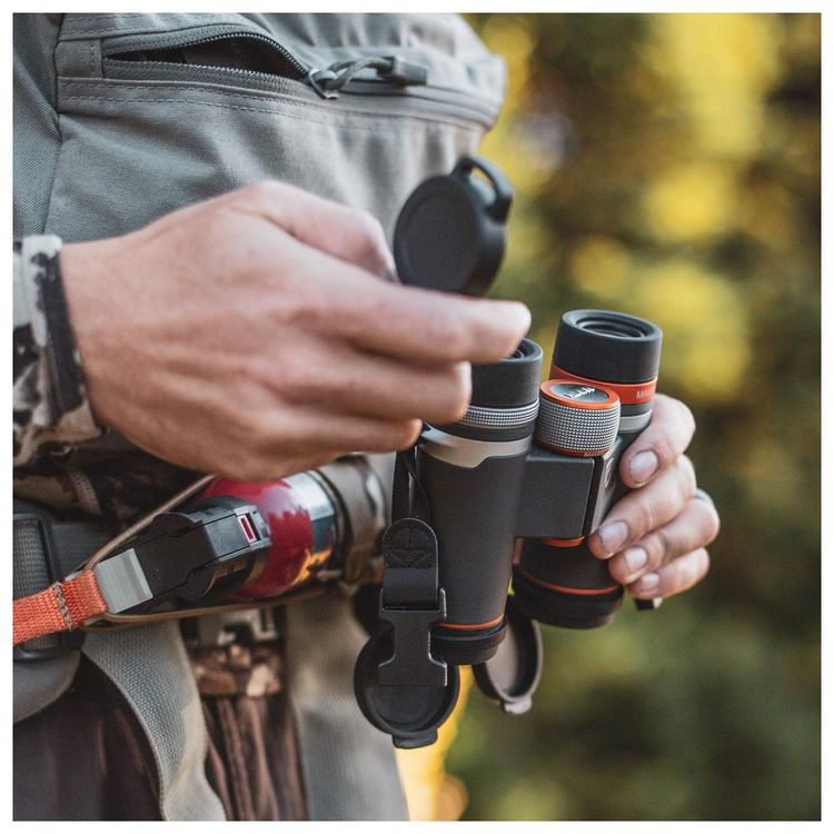 Binoculos-Zoom-da-Lente-8x30-e-MAVEN-B3X30-Cinza-foto-5