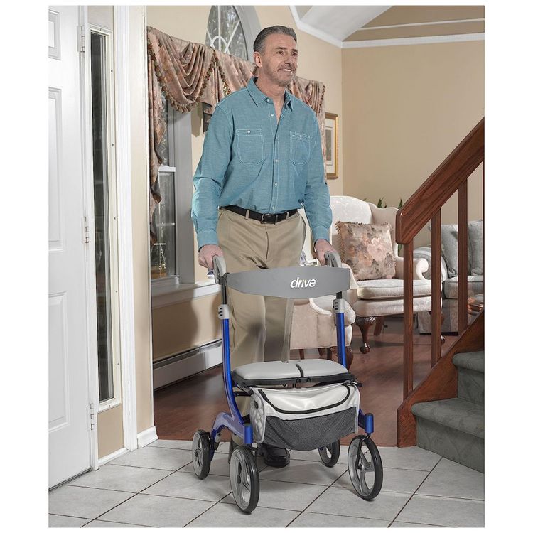 Andador-para-Idoso-Dobravel-ate-136kg-com-Freios-Drive-foto-4