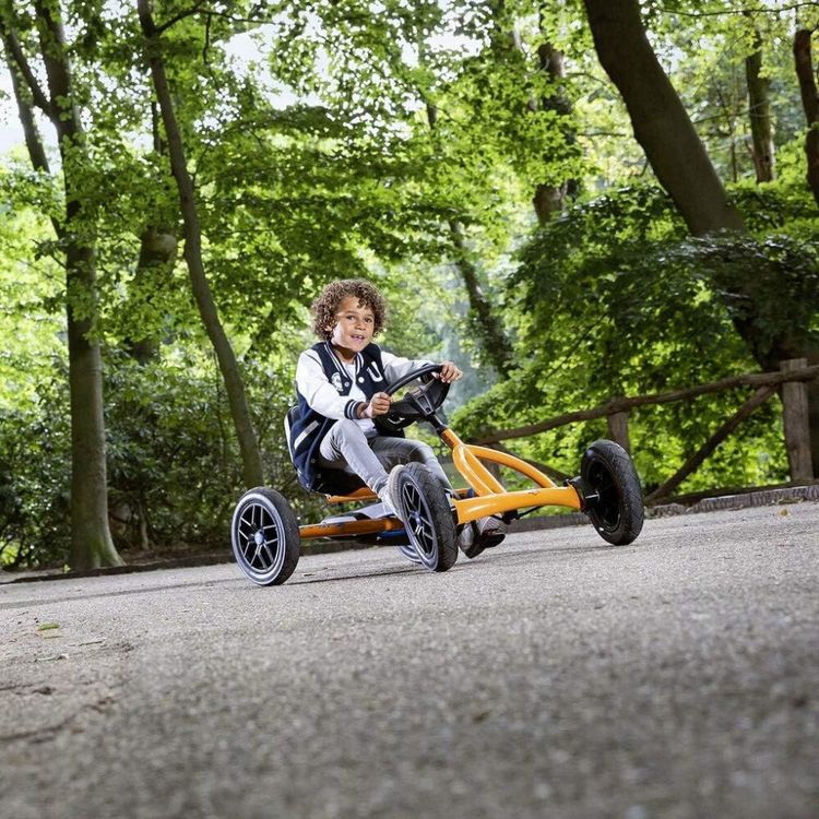 Kart-Infantil-Berg-a-Pedal-para-Crianca-de-3-a-8-Anos-foto-2