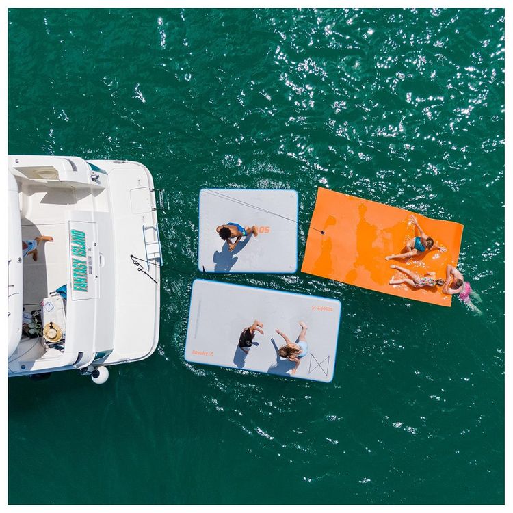 Plataforma-Flutuante-Inflavel-Portatil-para-Piscinas-Lagos-foto-5