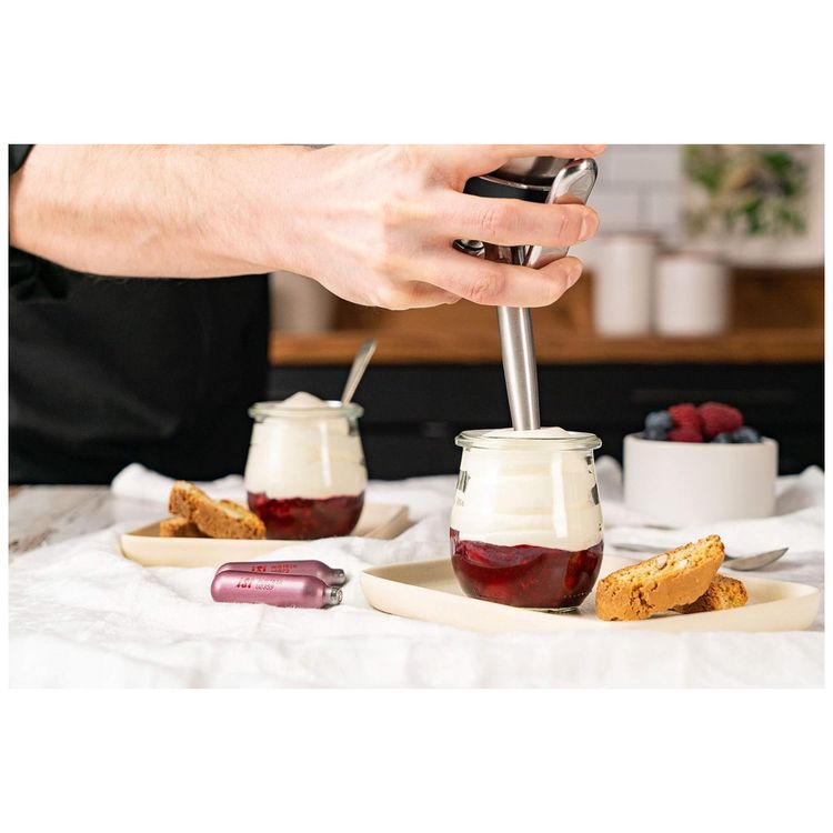 Garrafa-para-Chantilly-900-mL-e-Cremes-Profissional-iSi-foto-3