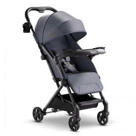 Carrinho-de-Bebe-para-Passeio-Dobravel-Ultracompacto-com-foto-0