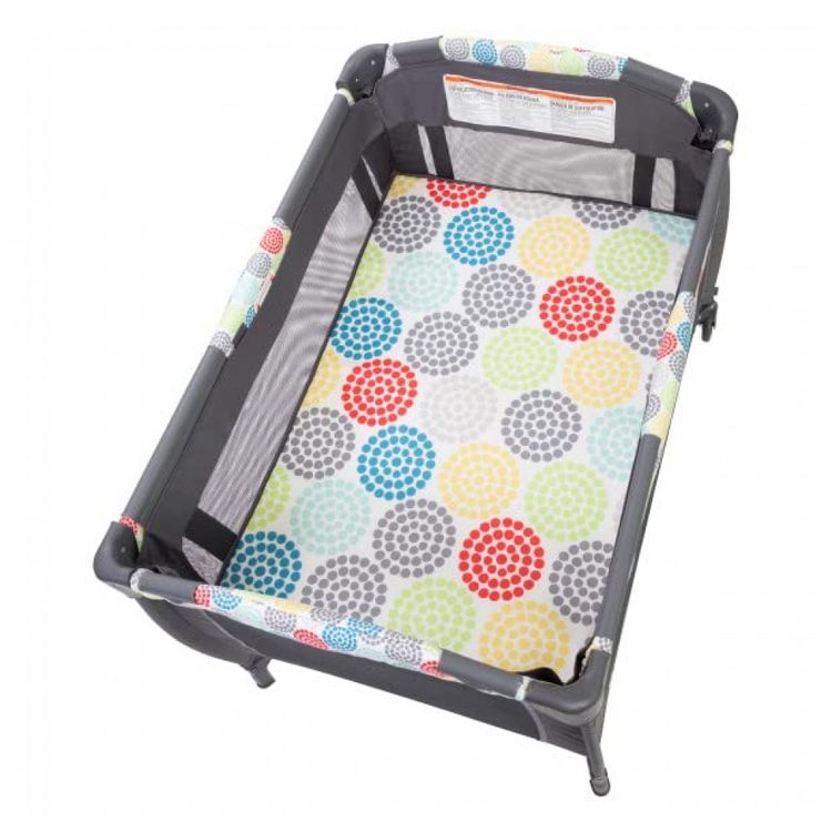 Berco-Cercado-Portatil-com-Dossel-e-2-Brinquedos-de-Pelucia-foto-5