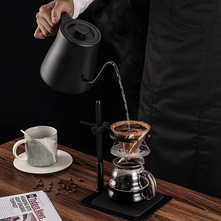 LEEHOO-Chaleira-Eletrica-800mL-com-Desligamento-Automatico-e-foto-3