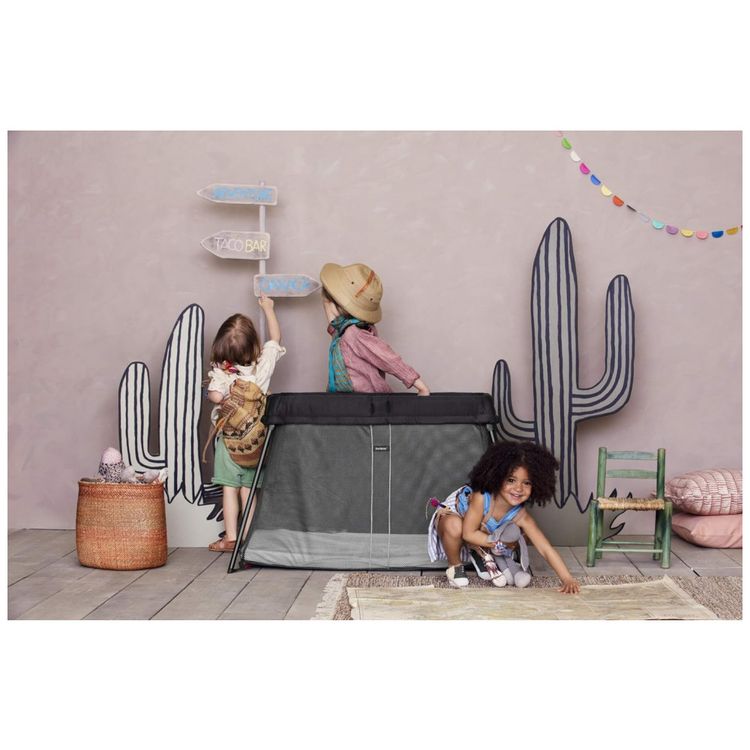 Cercadinho-para-Bebe-com-Lencol-BabyBjorn-640001US-Preto-foto-3