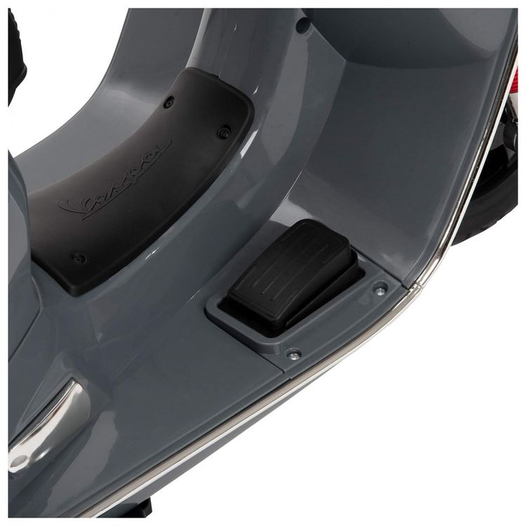 Huffy-Vespa-Moto-Eletrica-Infantil-6V-Recarregavel-ate-3-foto-5