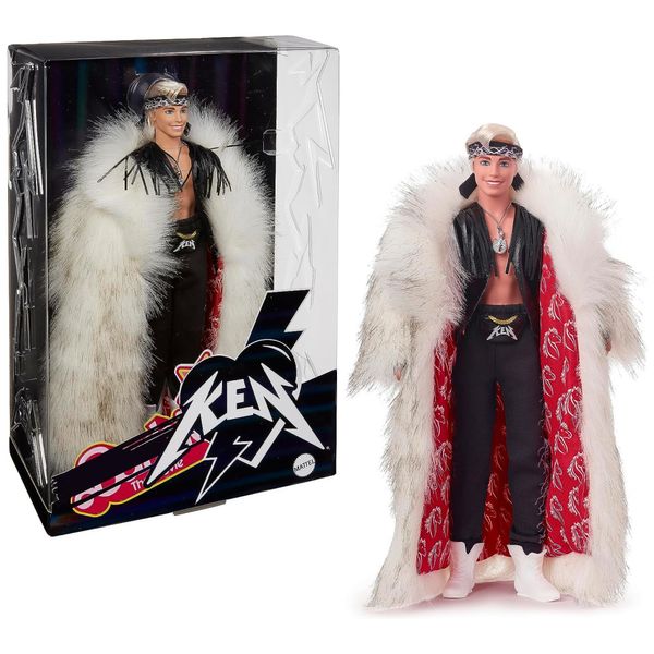 Boneco Ken Colecionável Barbie The Movie com Casaco de Pele Sintético, Colete de Franjas Pretas e Bandana, Barbie