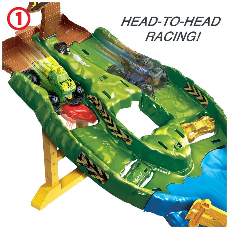 Pista-Monster-Trucks-Wreckin-Raceway-com-2-Caminhoes-foto-2