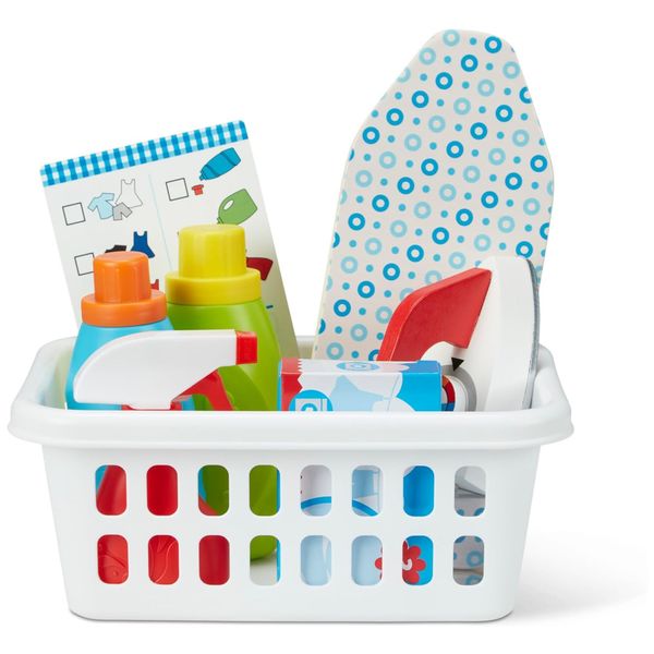 Kit Lavanderia Infantil com Ferro de Madeira e Acessórios para Crianças Acima de 3 Anos, Melissa & Doug