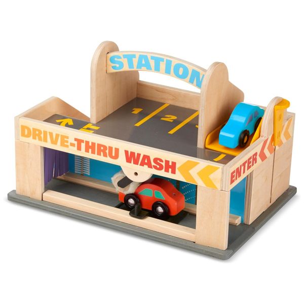 Posto de Gasolina Infantil de Madeira com 2 Carros e Lava Jato para Crianças Acima de 3 Anos, Melissa & Doug