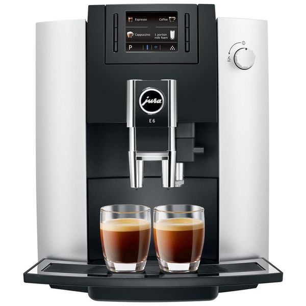 Máquina de Café Expresso Automática com Processo de Extração de Pulso (PEP), 6 Bebidas Especiais e Visor em LED, 110V, Jura E6, Prata e Preta