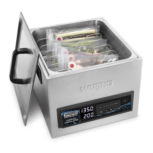 Termo Circulador 16L com Controle de Temperatura, 5 Configurações Programáveis e Plugue de 5 a 15 Fases, 110V 1560W, Waring WSV16, Prata