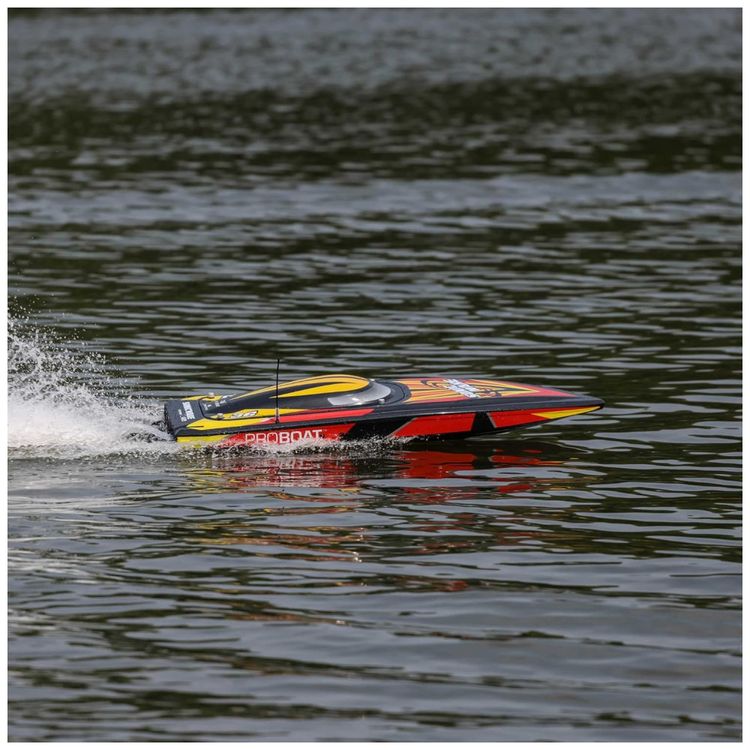 Barco-de-Controle-Remoto-para-Imagem-3