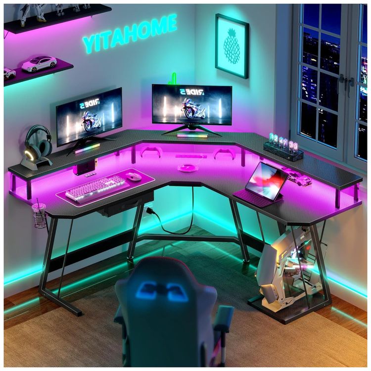 Mesa-Gamer-de-Fibra-de-Carbono-em-Imagem-2
