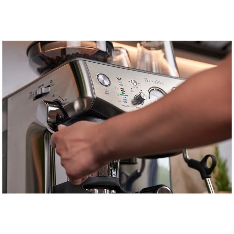 Maquina-de-Cafe-Expresso-em-Aco-Imagem-4